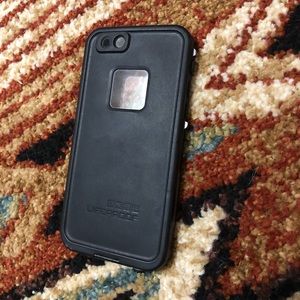 iPhone 6S lifeproof case
